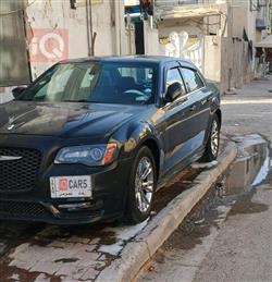 كرايسلر 300